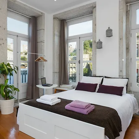 Porta 33 Apartment